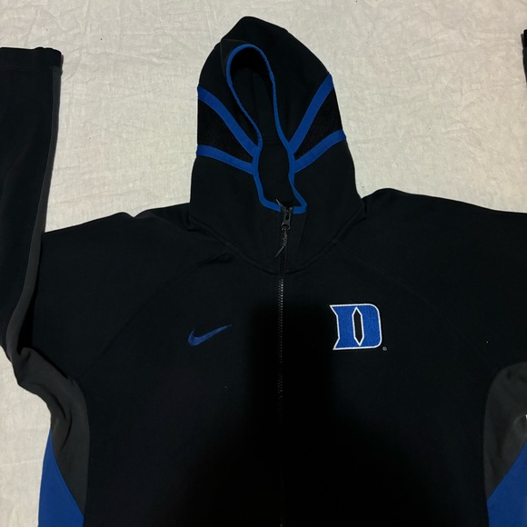 Duke blue Devils, Duke blue Devils embroidered zip up hoodie size XL awesome - Picture 2 of 3